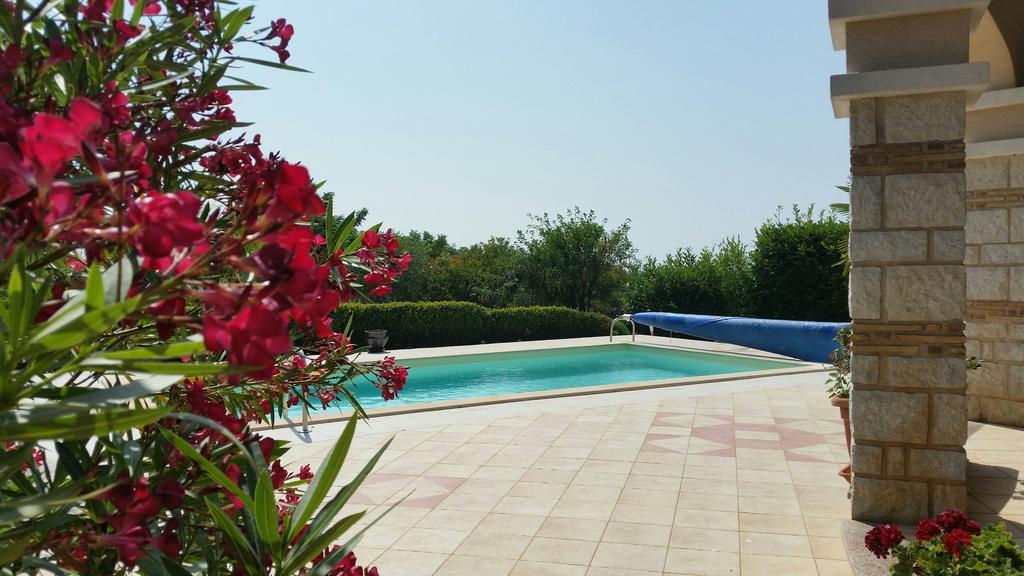 Villa Parenzo โปเรช ภายนอก รูปภาพ